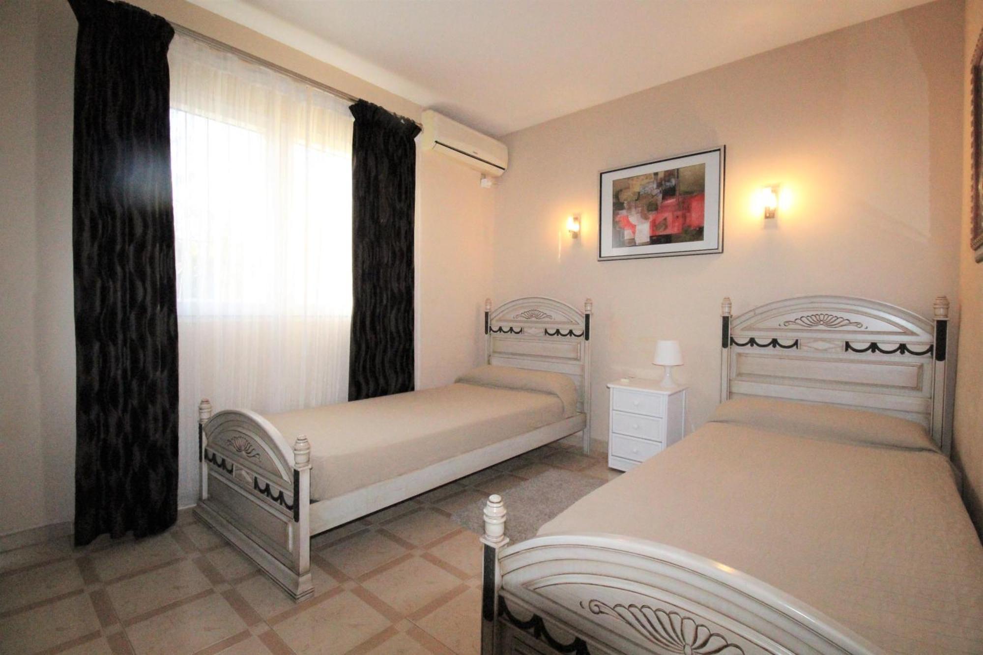 Casa Luna Llena กัลเป ภายนอก รูปภาพ